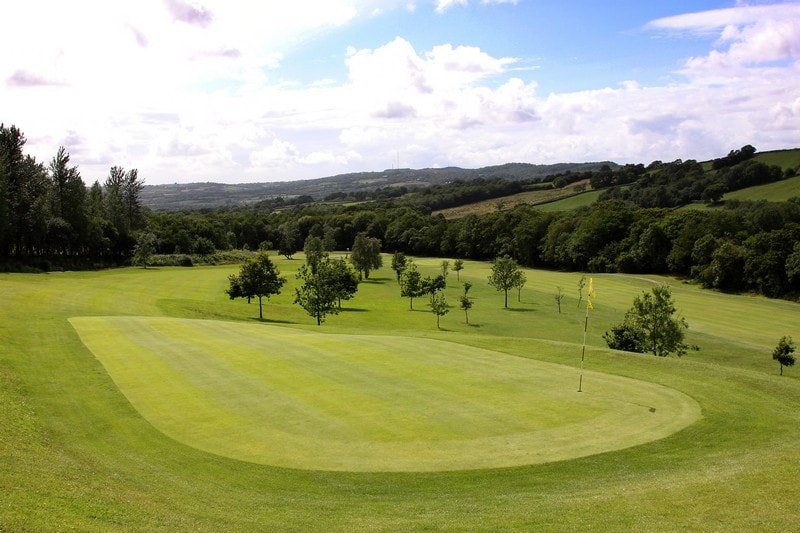 A view of the green at Glynhir Golf Club
